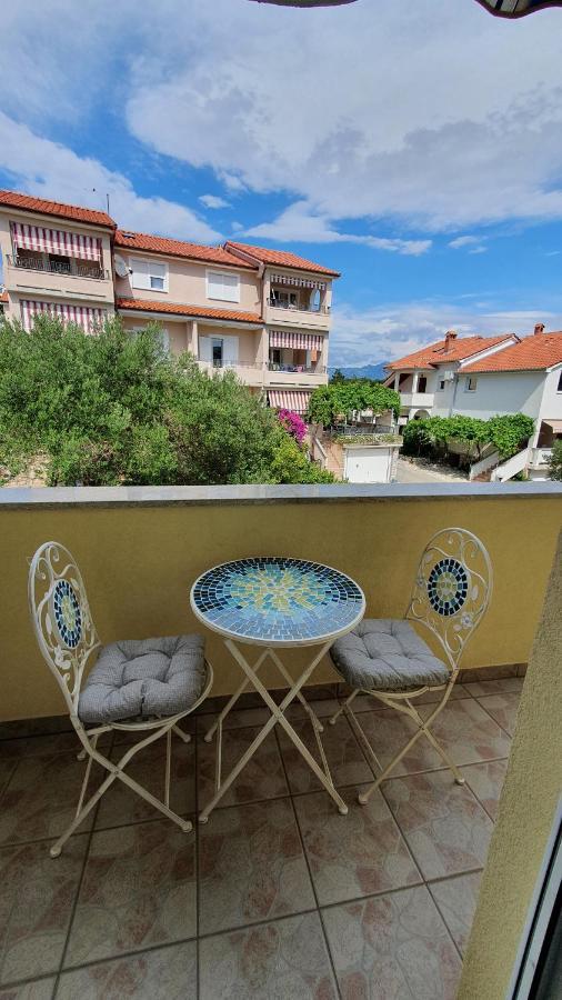 Apartments Ok Lopar Extérieur photo
